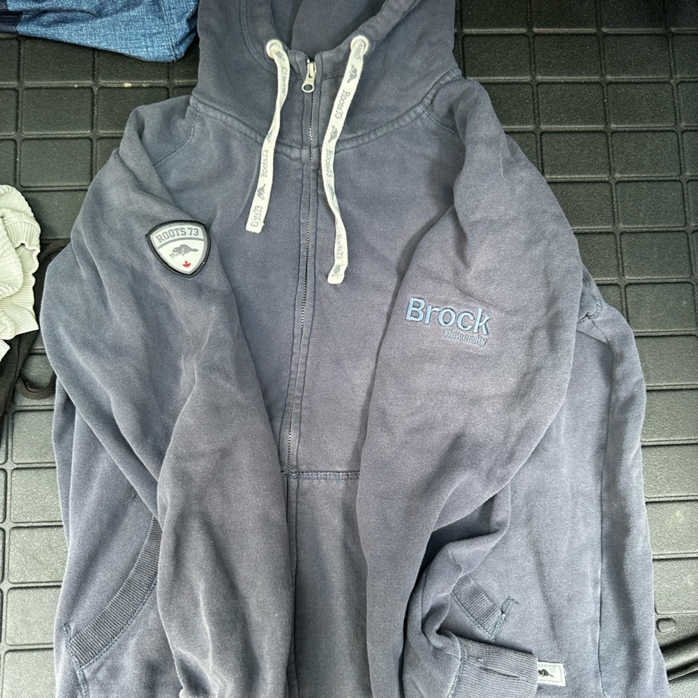 Roots Navy Zip-Up Hoodie